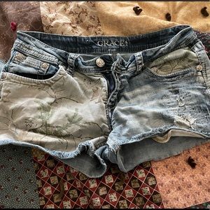 Grace in LA Camo Shorts